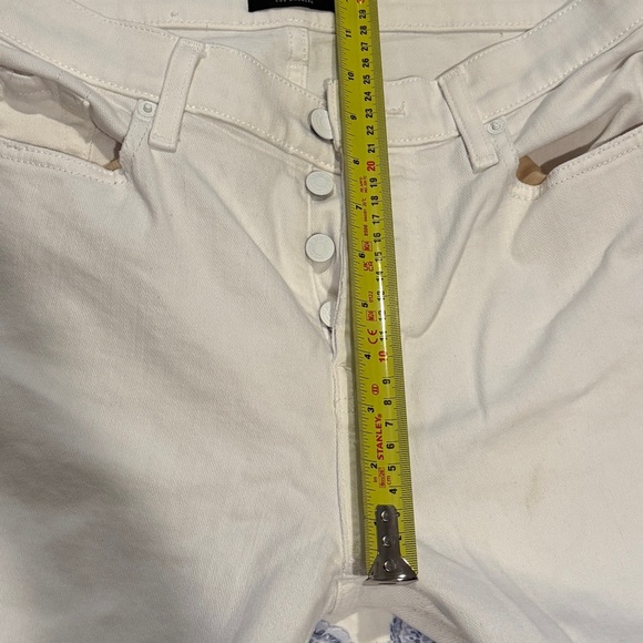 7 for all mankind women’s white jeans - Picture 9 of 10